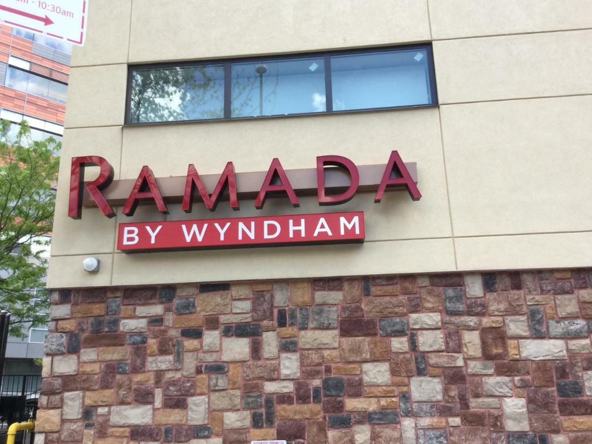 Ramada By Wyndham Bronx Terminal Hotel New York Exterior photo